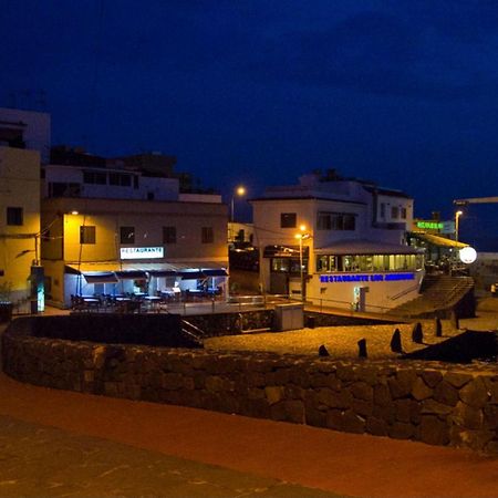 B&B Paraiso Tenerife Super Economy Rooms Airport 阿布里斯 外观 照片